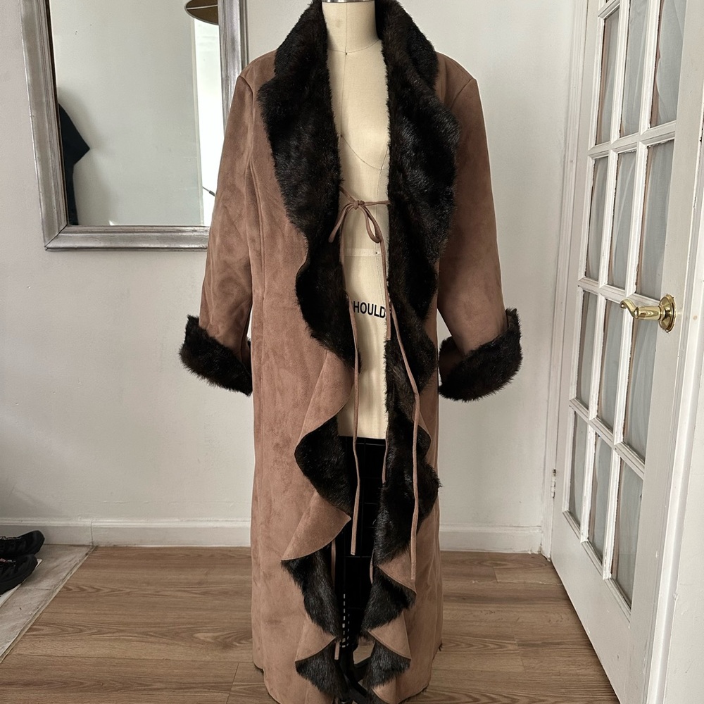 Pamela McCoy Suede Coat with Brown Faux Fur Trim, Size L